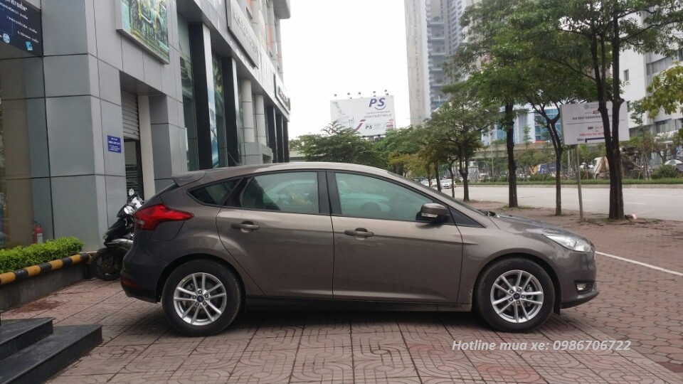 ford fordcus trend ecoboost 15
