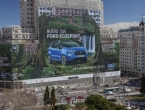 Ford dùng biển quảng cáo lớn nhất thế giới cho Ecosport, bằng 20 sân tennis